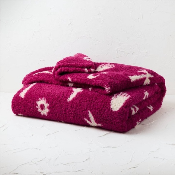 Twin/Twin Extra Long Bed Blanket Icon
Pink - Opalhouse designed with Jungalow - Picture 1 of 5